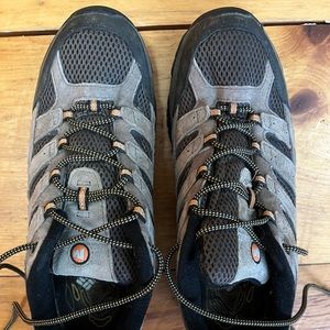 Men’s Merrell “Columbia Montrail” Size 11 hiking shoes. Suede, color is walnut